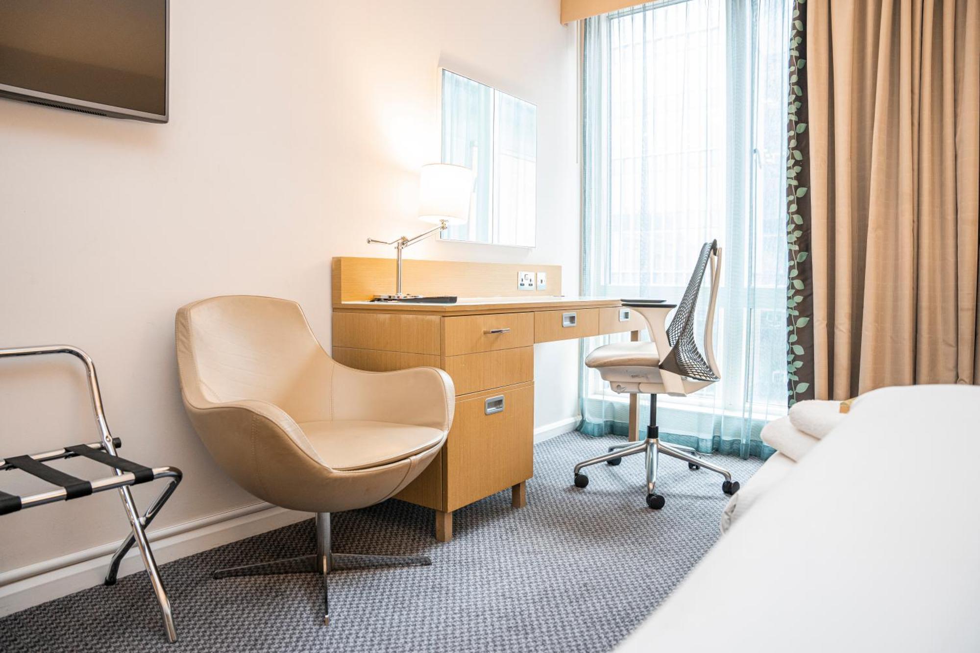 Hilton Garden Inn Birmingham Brindley Place Exterior foto